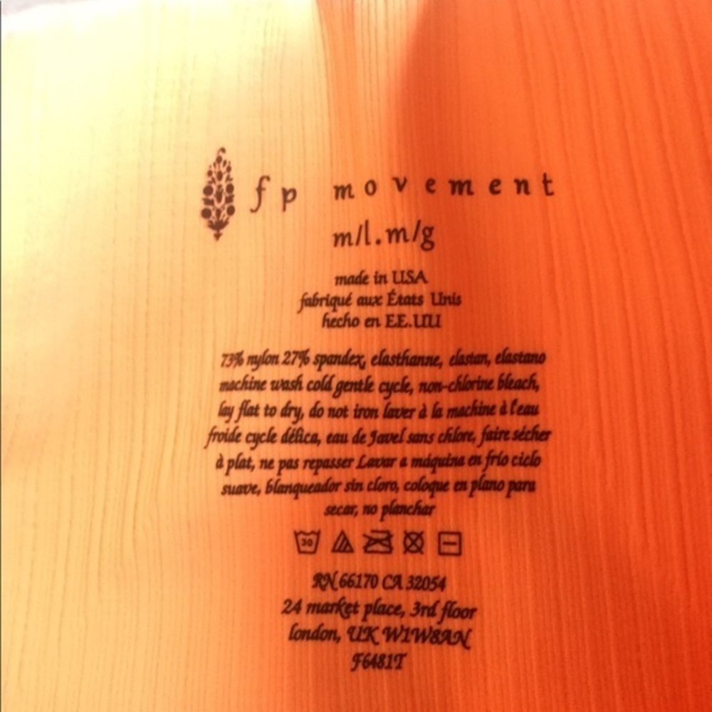 FP Movement Good Karma Bike Shorts NWOT*defect - Picture 7 of 14